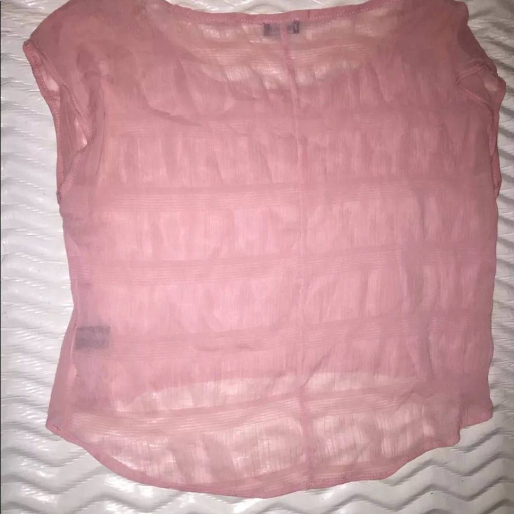 Wet seal sheer top hi Lo